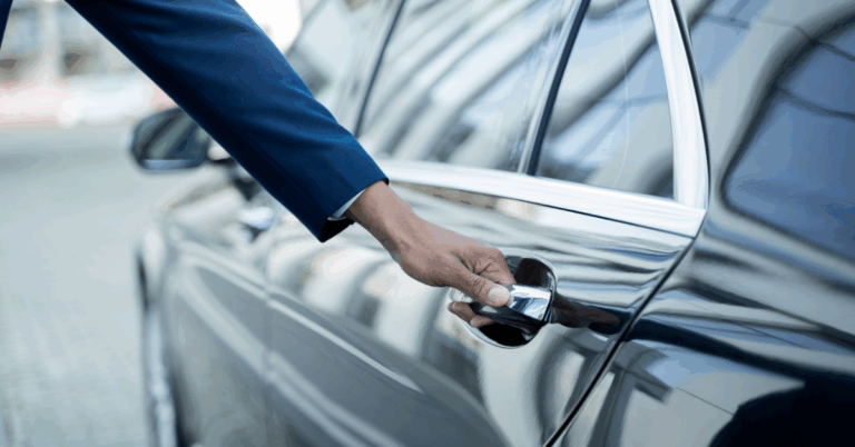 Chauffeurs: The Ultimate Luxury Travel Experience